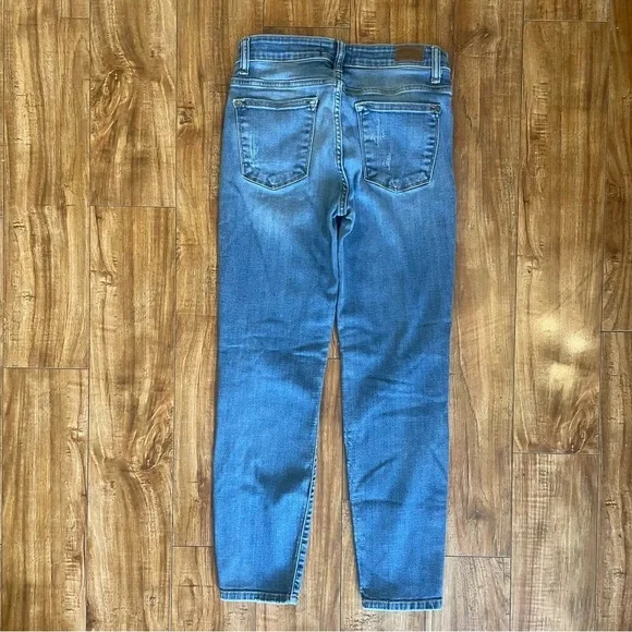JUDY BLUE Women’s Blue Relaxed Fit Distressed Skinny Jean Size 5/27 - Picture 8 of 12